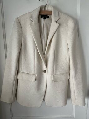 Ann Taylor Off-White Textured Single-Button Blazer